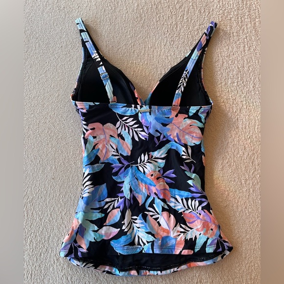 NWT Sea Level Botanica Cross Front Top & Retro High Waist Bottom 4-6 - Picture 5 of 15